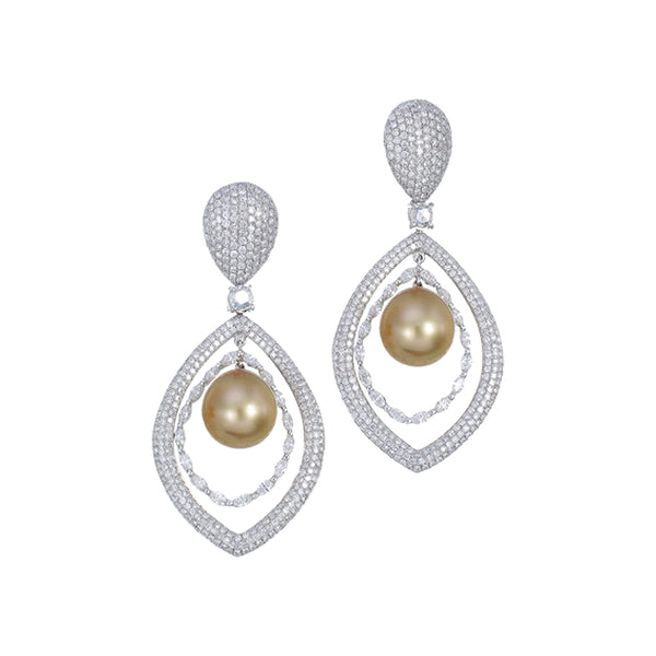 Gala Golden Pearl Earring