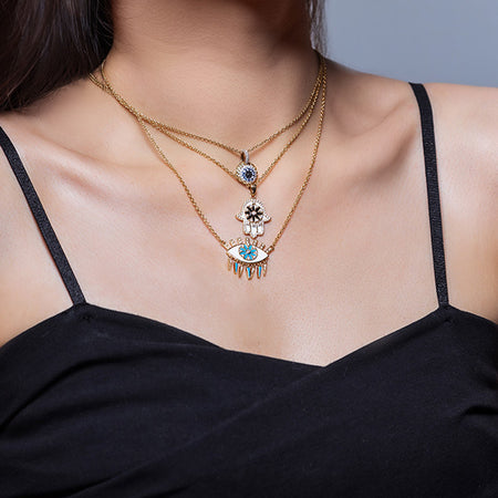 Nero Rumi Hamza Hand Necklace